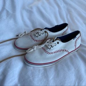Keds women’s 6 1/2 baseball sneaker